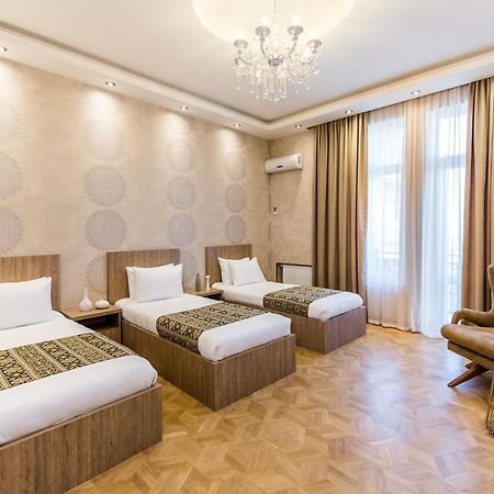 Dat Exx Apartments On Marjanishvili Тбілісі Екстер'єр фото