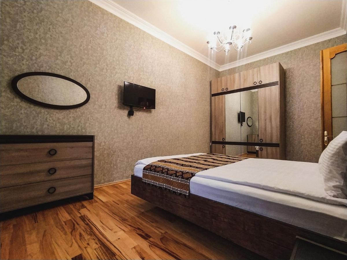 Dat Exx Apartments On Marjanishvili Тбілісі Екстер'єр фото