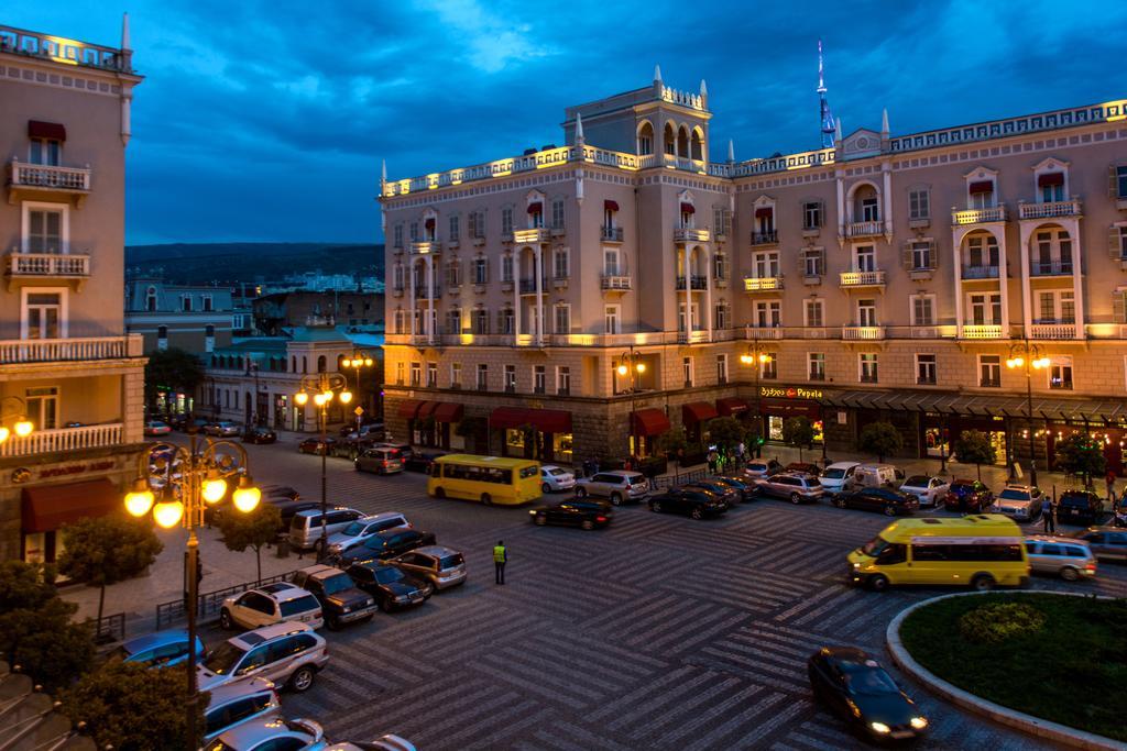 Dat Exx Apartments On Marjanishvili Тбілісі Екстер'єр фото