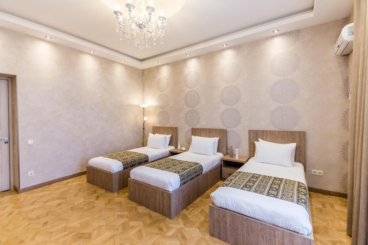 Dat Exx Apartments On Marjanishvili Тбілісі Екстер'єр фото
